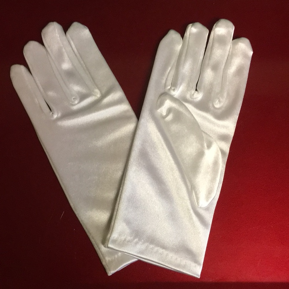 COPY - NWOT Kid’s  gloves